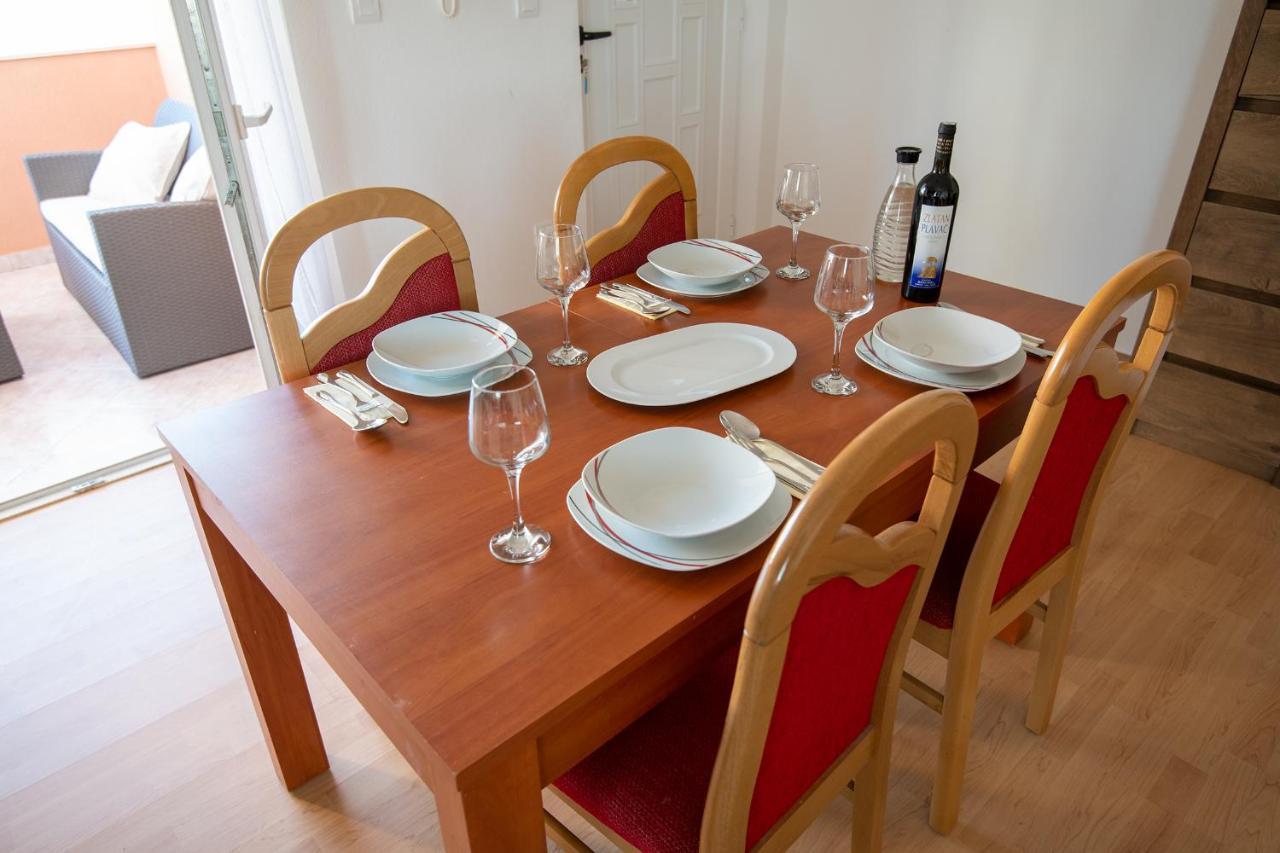 Apartments Mamut Τρογκίρ Εξωτερικό φωτογραφία