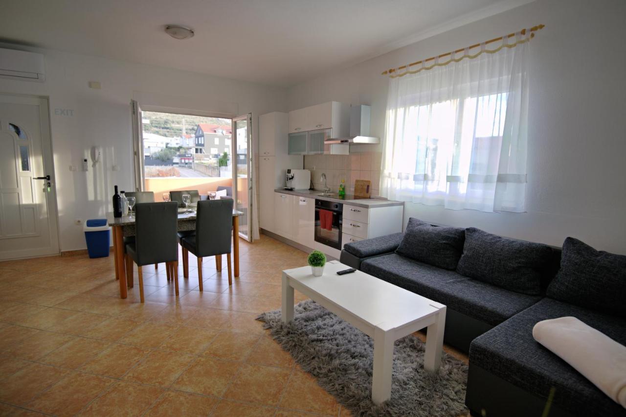 Apartments Mamut Τρογκίρ Εξωτερικό φωτογραφία